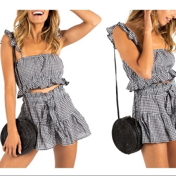 Dresses & Skirts - Only for the next minutes❗️Short and Top